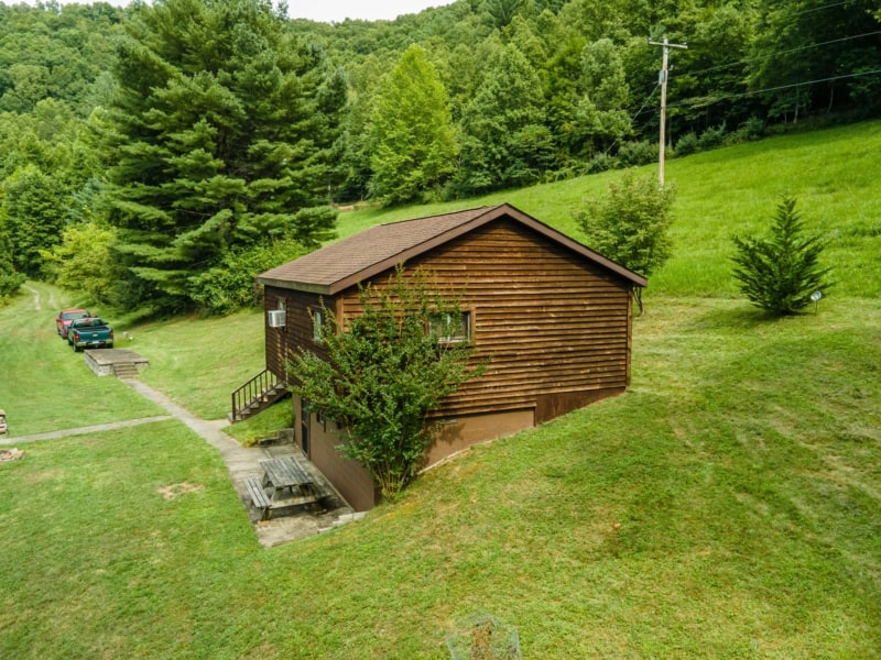 258 Lake Lane Napier WV 26631 Cabin for sale on .72 acres White